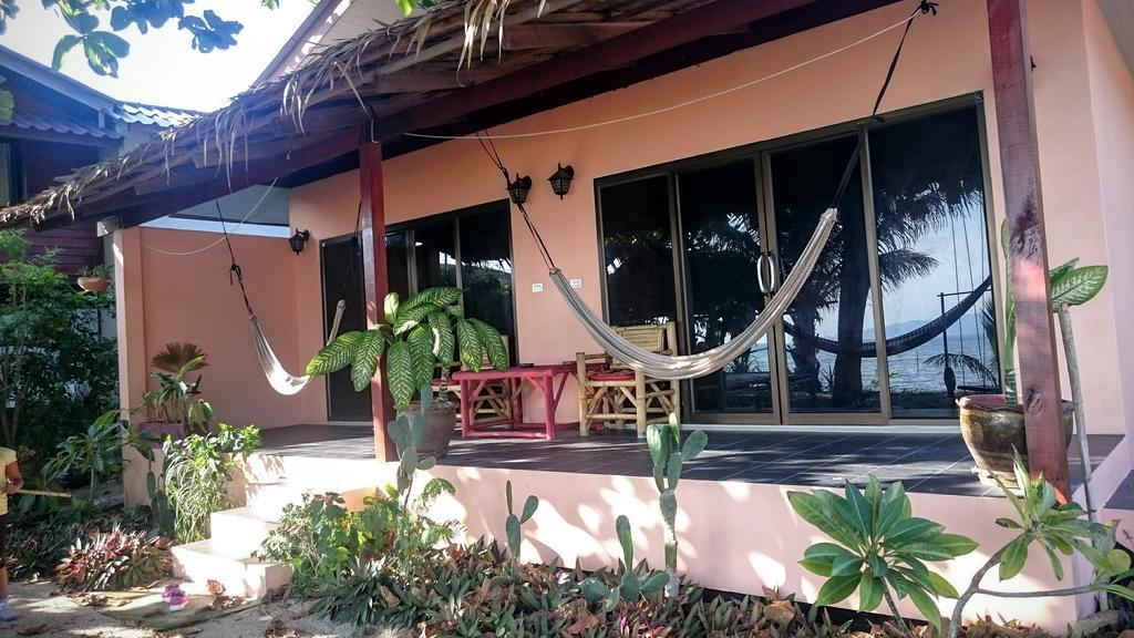 Papillon Bungalows Baan Tai Exterior photo